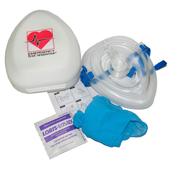 Назначение карманной маски с обратным клапаном. Карманная маска для искусственной вентиляции Laerdal. Маска b2-75 для ИВЛ. Карманная маска для ИВЛ рот-маска. Амбу ИВЛ карманная.